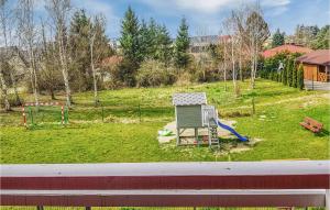 Beautiful Home In Sianozety With Wifi