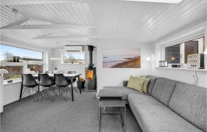 Awesome Home In Sjølund With Wifi