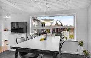 Awesome Home In Sjølund With Wifi