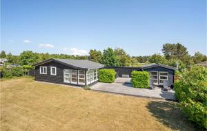 3 Bedroom Cozy Home In Rødby