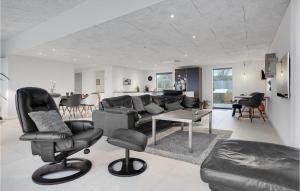 Awesome Home In Ebeltoft With Wifi