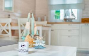 Pet Friendly Home In Miedzywodzie