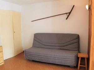 Appartements Studio avec coin montagne, balcon sud, 4 couchages, proche pistes et commerces a Vars Les Claux - FR-1-330B-209 : photos des chambres