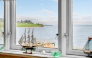 Cozy Home In Skanderborg With Kitchen