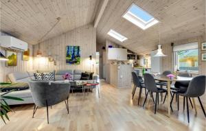 Lovely Home In Hadsund With Wifi