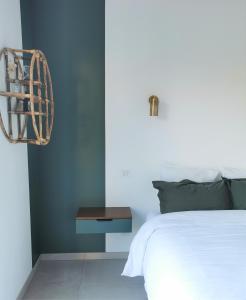 B&B / Chambres d'hotes Au Jardin des Deux Roches : photos des chambres