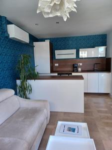 Fenestrelle By LGM une chambre, climatisation, wifi