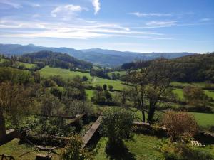 Maisons de vacances Pittoresque maison dans le Jura : photos des chambres