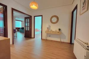 Céntrico, 100 metros de la playa, reformado,163 m2