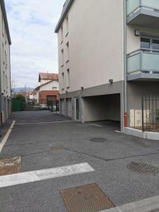 Appartements L'AQUAE - Parking - Wifi - Netflix : photos des chambres