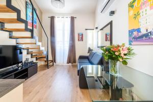 Central Lamartine Flat - Brand New