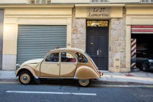 Central Lamartine Flat - Brand New