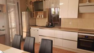 Apartmaji Ri-100