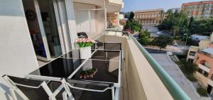 Alery apartment Nice terrace AC wifi by Affitto-Nizza