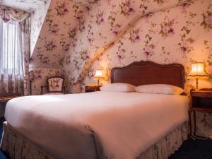 Hotels Chateau Des Bondons EI : photos des chambres