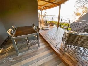 Beachfront Villa by M&H