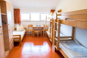 Bunk Bed in Mixed Dormitory Room room in Jugendherberge Kappeln