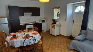 Appartements Gite Montreuillais 6 personnes sur 2 etages : photos des chambres