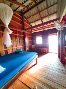 Blondies Koh Rong Bungalow