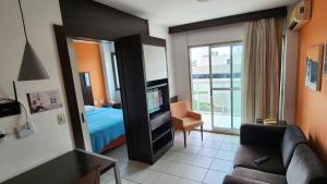 Triângulo Praia do Canto (apto 503)