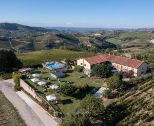 Amalia Cascina in Langa