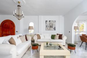 Villa Sabah by Costarentals - Ref 119