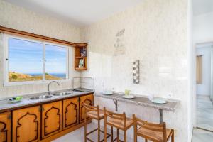 Villa Sabah by Costarentals - Ref 119