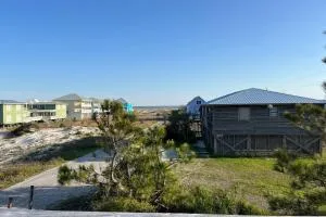 Whitesands South Relax in comfort at this duplex within walking distance of the beach - Fort Morgan