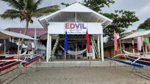 EDVIL BEACH RESORT