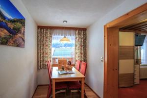 One-Bedroom Apartment room in Seer Hof