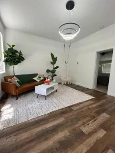 Luxury 2BR within walking distance to Nightlife!! - Cold Spring
