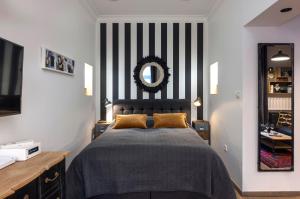 3on7 Apartments 