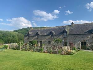 Maisons d'hotes La Bergerie - Gite et Chambres d'Hotes : photos des chambres