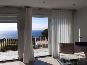 Villa en Platja de Aro with pool 450m from the beach