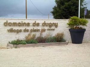 Maisons de vacances Bungalow de 3 chambres avec piscine partagee et jardin amenage a Onzain : photos des chambres