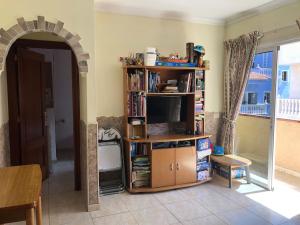 Canarian flat near the wild beach