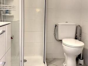 Appartement lumineux 26m², climatisé, proche des Thermes - FR-1-503-93