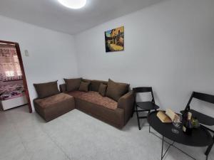 Apartman Dora with sea view and terrace