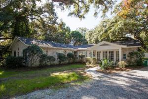 PELICAN HOUSE home - Ubytování bez kategorie ve městě Ostrov Jekyll