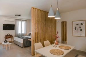 Cavaliere Seafront House - Klio