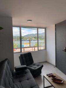 Apto frente al Malecón, Ubicación fantástica, Vista