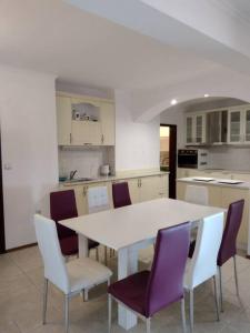 Luxury Seaview 2 bedroom Apartments Blue Elephant