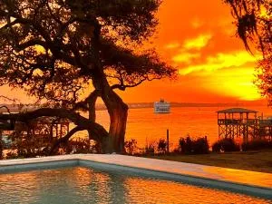 Waterway - 查尔斯顿