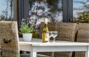 3 Bedroom Stunning Home In Hornbæk