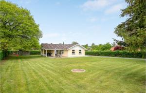 3 Bedroom Pet Friendly Home In Hejls