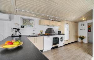 Stunning Home In Roslev With Kitchen