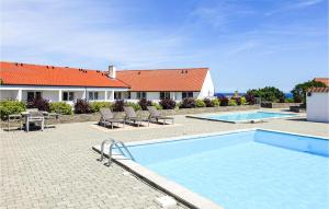 Cozy Apartment In Gudhjem With Wifi