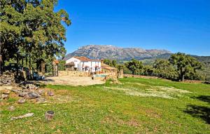 Beautiful Home In Cortes De La Frontera