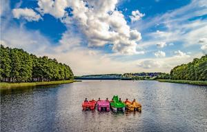 Cozy Home In Sulnowo With Kitchen