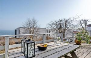 Awesome Home In Snekkersten With Wifi